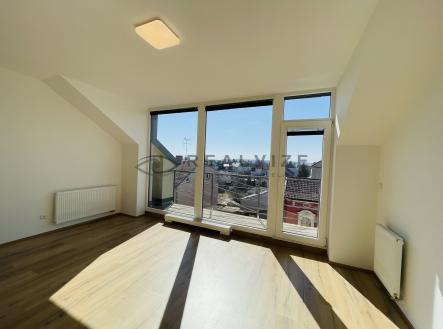 IMG_43 | Pronájem bytu, 2+kk, 55 m²