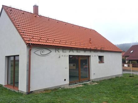 5 | Prodej - dům/vila, 150 m²