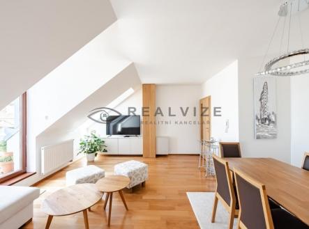 1660647954029 | Pronájem bytu, 3+kk, 96 m²