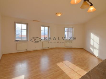 4 | Pronájem bytu, 1+kk, 52 m²