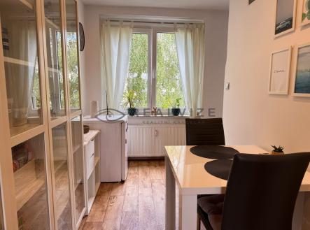 Jídelna pronájem Komenského | Pronájem bytu, 2+1, 68 m²