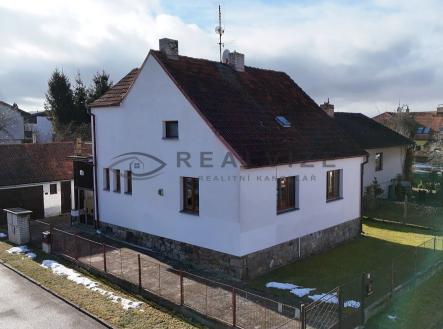 010 | Prodej - dům/vila, 133 m²