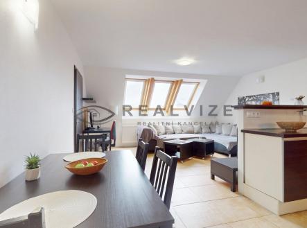 Byt-3KK-s-terasou-Rudolfovska-7-Ceske-Budejovice-02102026_120232 | Prodej bytu, 3+kk, 73 m²