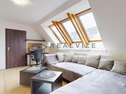 Byt-3KK-s-terasou-Rudolfovska-7-Ceske-Budejovice-02102026_120403 | Prodej bytu, 3+kk, 73 m²