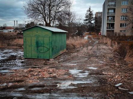 Příjezdová cesta na pozemek | Prodej - pozemek pro komerční výstavbu, 1 261 m²