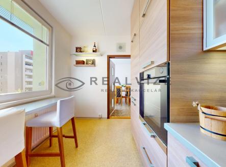 Byt-na-prodej-v-ulici-Jaroslava-Bendy-04302026_080622 | Prodej bytu, 4+1, 82 m²