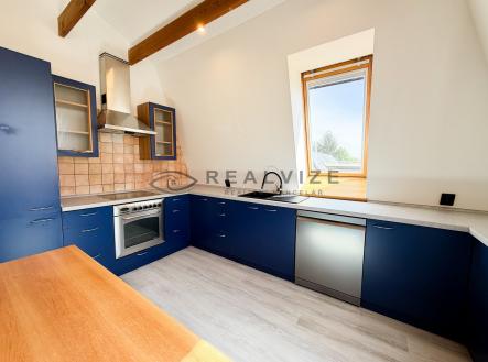 Kuchyně byt Hroznová | Pronájem bytu, 3+1, 89 m²