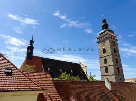 výhled byt Hroznová | Pronájem bytu, 3+1, 89 m²