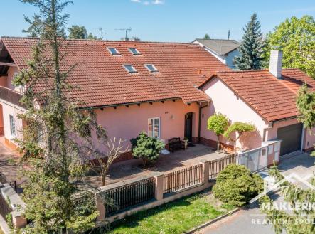 Prodej - dům/vila, 278 m²