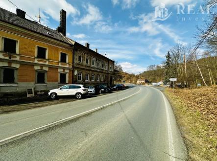 Ulice | Prodej - dům/vila, 394 m²