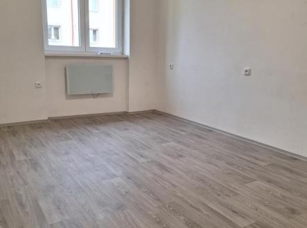 Obrázek WhatsApp, 2025-10-11 v 13.34.34_452545c2.jpg | Pronájem bytu, 2+1, 60 m²