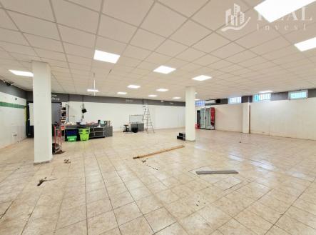 20251022_100514.jpg | Prodej - obchodní prostor, 500 m²