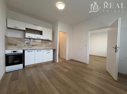 Kuchyň | Pronájem bytu, 1+1, 40 m²