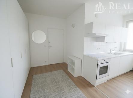 bílá kuchyně.jpg | Prodej bytu, 1+1, 40 m²