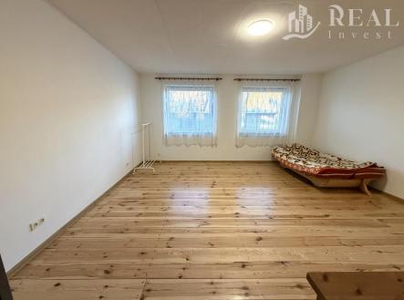 Pokoj | Pronájem bytu, 1+1, 60 m²