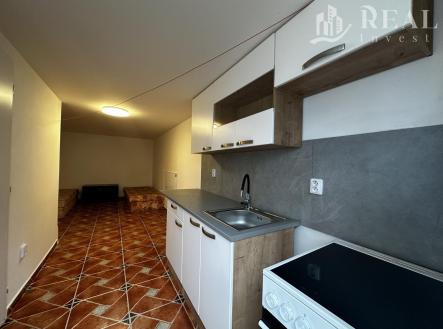 Kuchyň | Pronájem bytu, garsoniéra, 20 m²