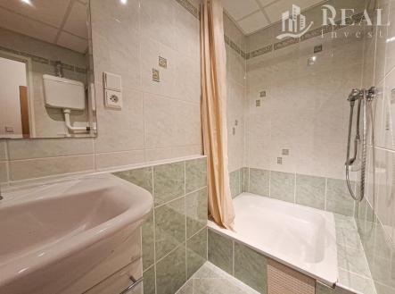 Koupelna | Pronájem bytu, 2+1, 62 m²