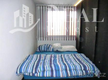 Místnost | Pronájem bytu, 1+kk, 24 m²