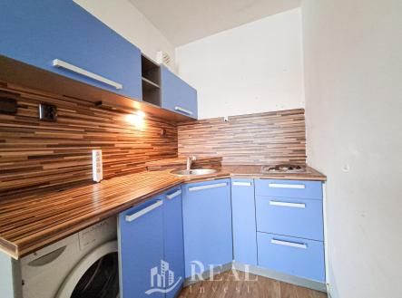 Kuchyňský kout | Pronájem bytu, 1+kk, 24 m²