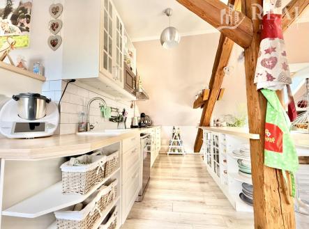 IMG_9873.jpeg | Prodej - dům/vila, 244 m²