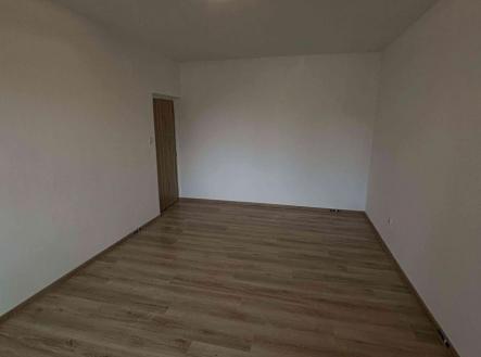 att.RJhCqtEqQLAkA7dcUiOkjOpHOl95zeSK-P1a5cfb4pc.jpeg | Pronájem bytu, 3+1, 53 m²