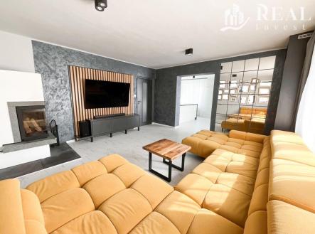 IMG_0860.jpeg | Prodej - dům/vila, 280 m²