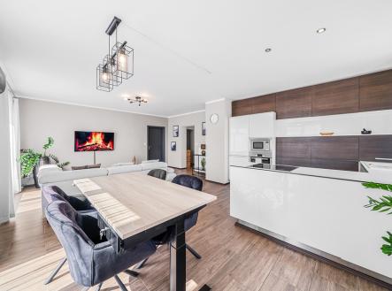 1.jpg | Prodej bytu, 2+kk, 102 m²