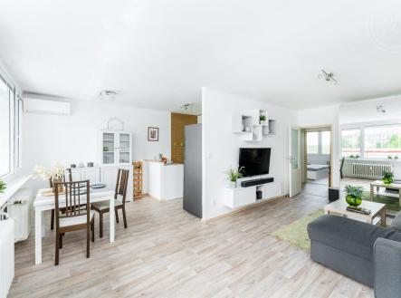 . | Pronájem bytu, 3+kk, 70 m²