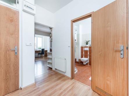 . | Pronájem bytu, 1+1, 46 m²