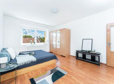. | Pronájem bytu, 1+1, 46 m²