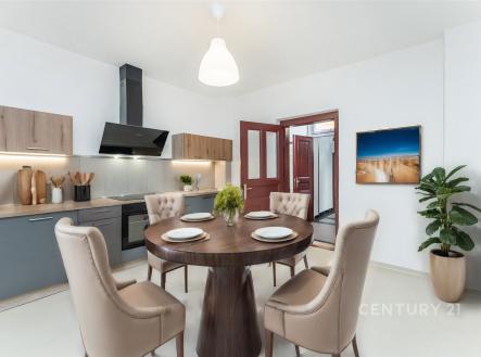 . | Pronájem bytu, 2+1, 67 m²