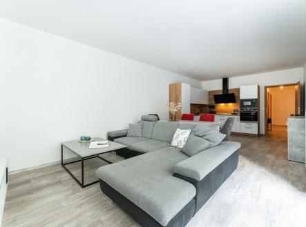 . | Pronájem bytu, 3+kk, 100 m²