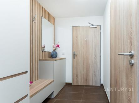 . | Pronájem bytu, 2+kk, 47 m²