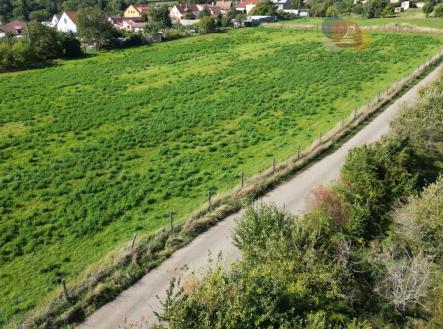 foto: 3 | Prodej - pozemek pro bydlení, 905 m²