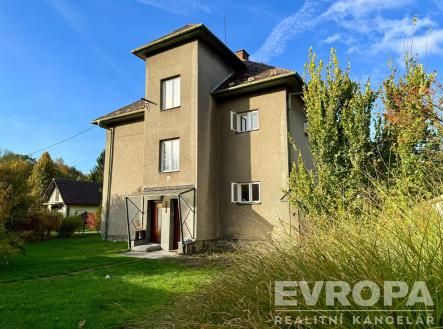 . | Prodej - dům/vila, 189 m²