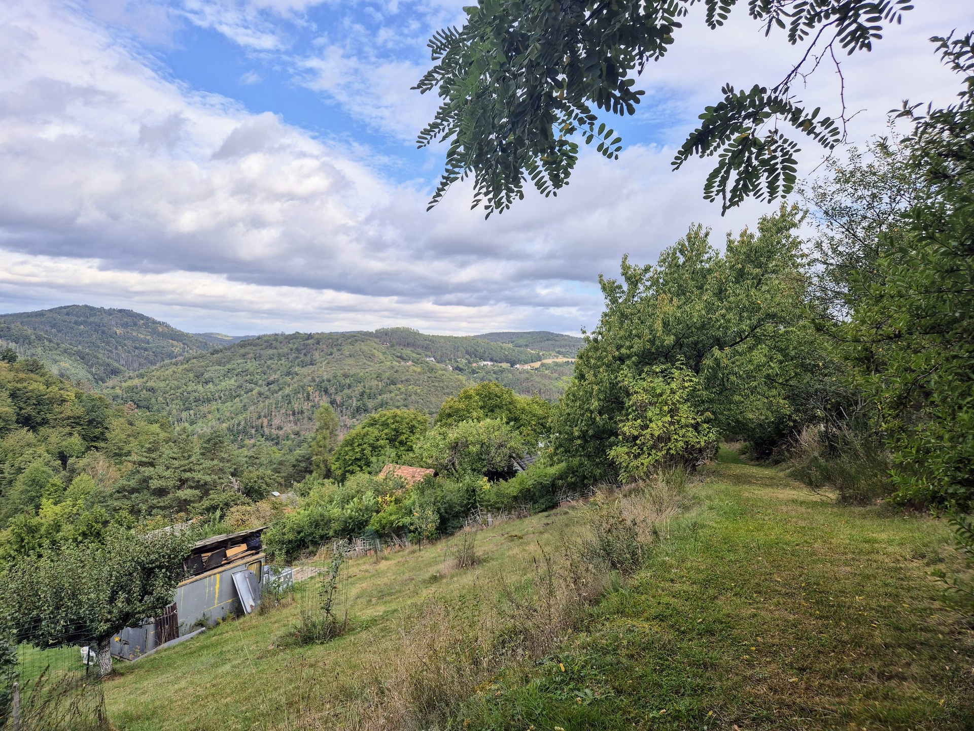 Prodej pozemek, 544 m² - Milešov - Přední Chlum