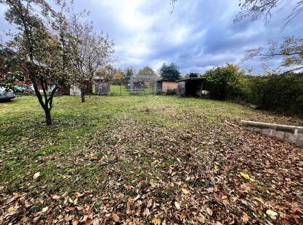 Prodej stavebního pozemku 806 m² v klidné venkovské lokalitě Sedlec-Prčice - Mrákotice, okr. Příbram | Prodej - pozemek pro bydlení, 806 m²