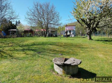 zahrada (2) | Prodej - pozemek pro bydlení, 1 614 m²