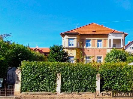 Prodej - dům/vila, 266 m² obrázek