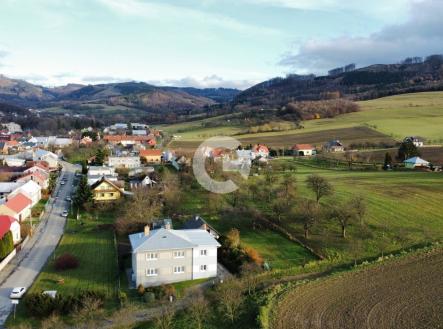 foto: 4 | Prodej - pozemek pro bydlení, 692 m²