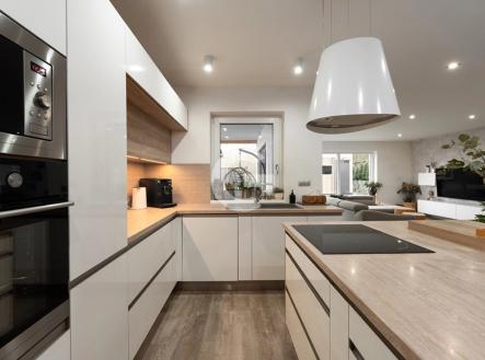 foto: 1 | Prodej - dům/vila, 144 m²