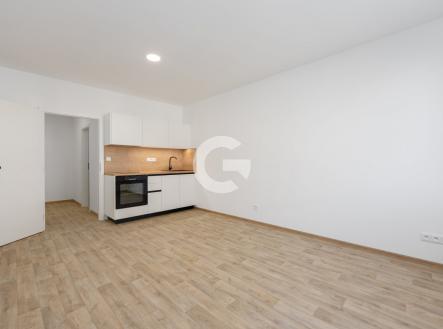 foto: 1 | Pronájem bytu, 1+kk, 28 m²
