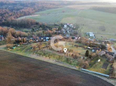 foto: 2 | Prodej - pozemek, zahrada, 1 840 m²