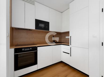 foto: 2 | Prodej - dům/vila, 60 m²
