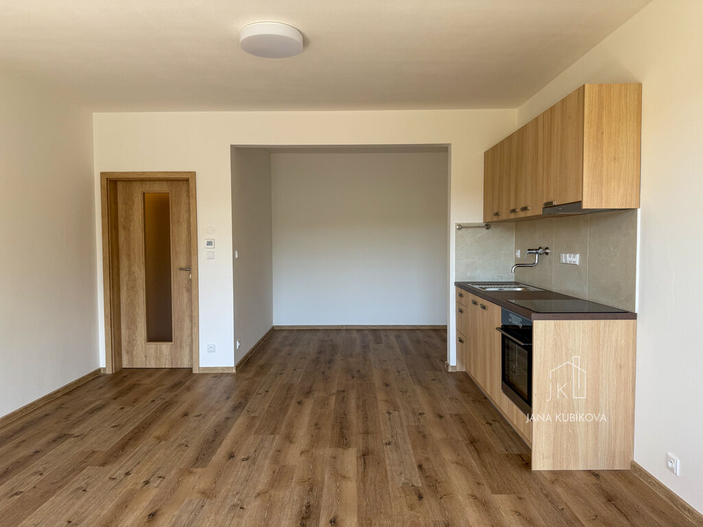 Pronájem nových bytů 1+kk v centru Osvětiman – moderní bydlení s terasou a parkováním.