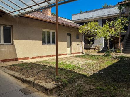 Prodej - dům/vila, 144 m²