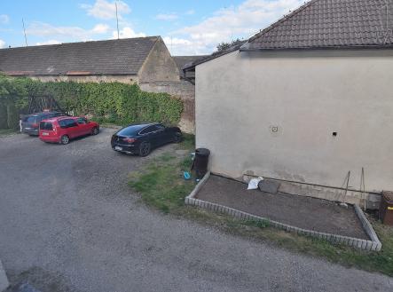 parkování ve dvoře | Prodej bytu, 3+kk, 80 m²