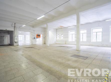 . | Pronájem - výrobní prostor, 1 419 m²
