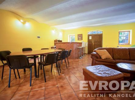 . | Prodej - hotel, 321 m²