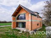 Prodej - dům/vila, 148 m²